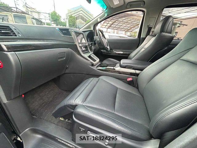 Toyota ALPHARD HYBRID 2013-07 8411108-23