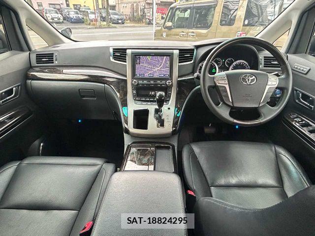 Toyota ALPHARD HYBRID 2013-07 8411108-2
