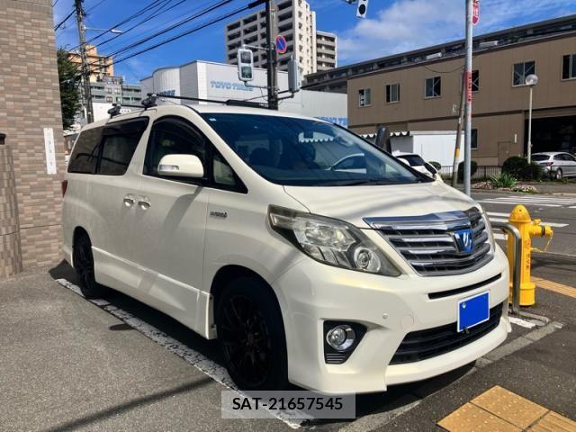 Alphard Hybrid 4WD