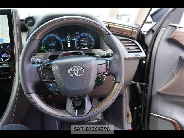 Toyota ALPHARD HYBRID 2025-04 8456957-13