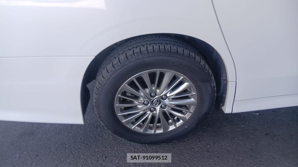 Toyota ALPHARD HYBRID 2019-03 7736071-23