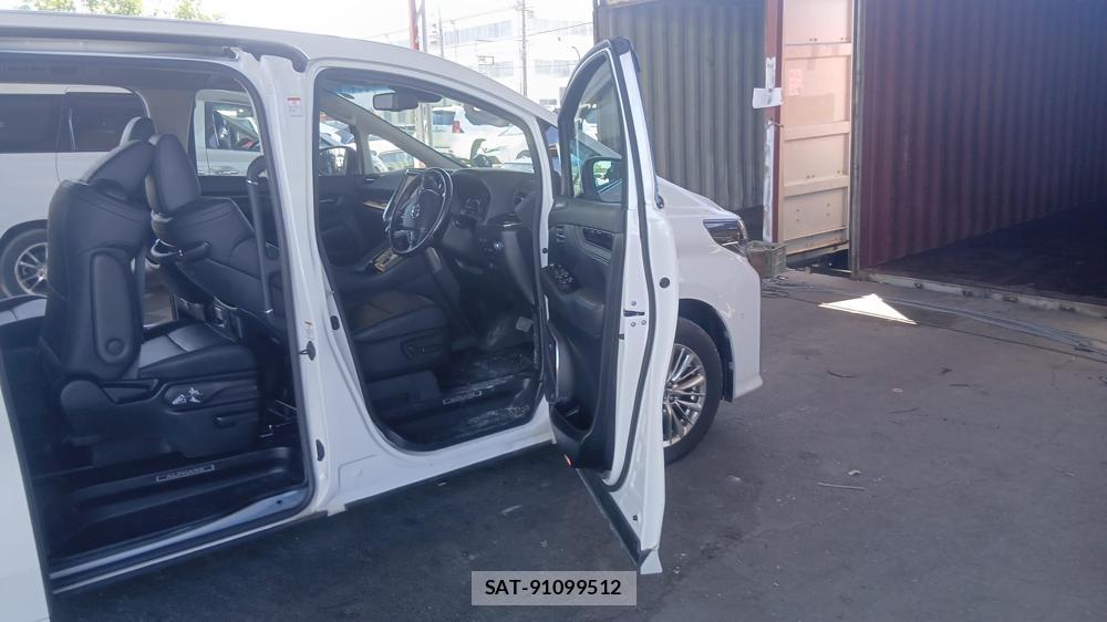 Toyota ALPHARD HYBRID 2019-03 7736071-8