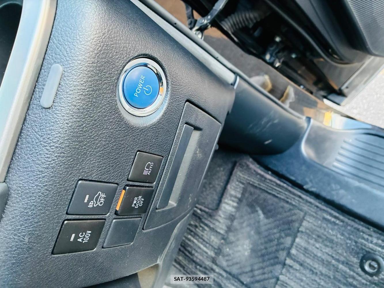 Toyota ALPHARD HYBRID 2018-02 8427973-16