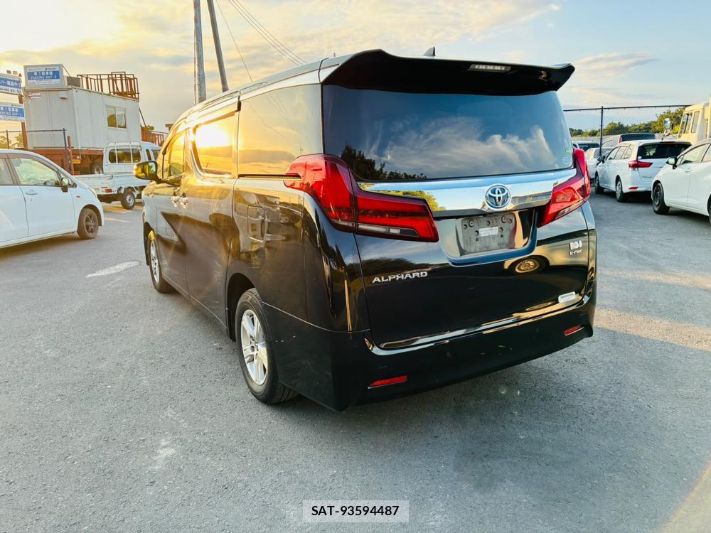 Toyota ALPHARD HYBRID 2018-02 8427973-2