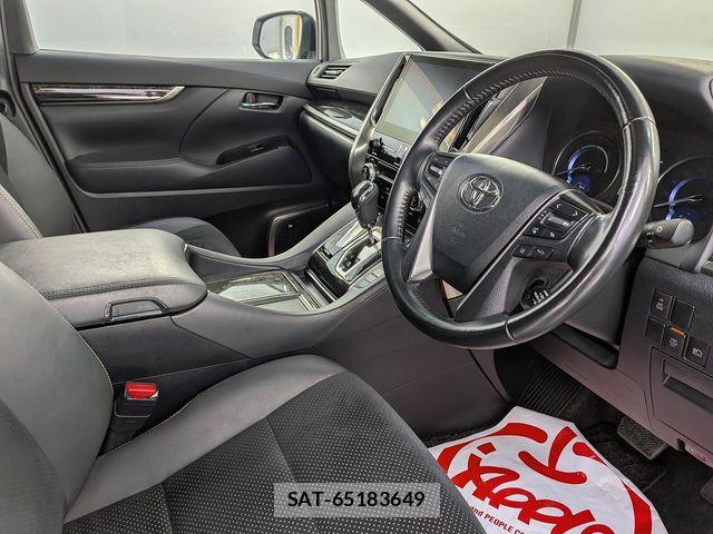 Toyota ALPHARD HYBRID 2021-11 8523400-8