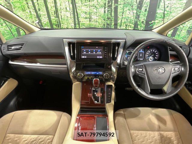 Toyota ALPHARD HYBRID 2015-08 8523405-1