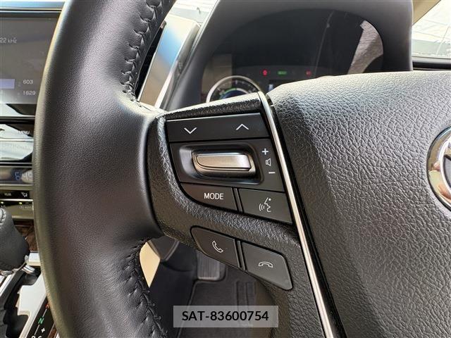 Toyota ALPHARD HYBRID 2022-07 8523403-26