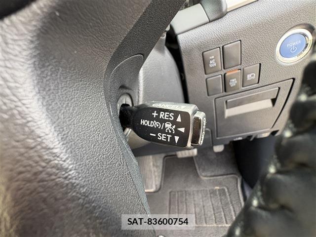 Toyota ALPHARD HYBRID 2022-07 8523403-27