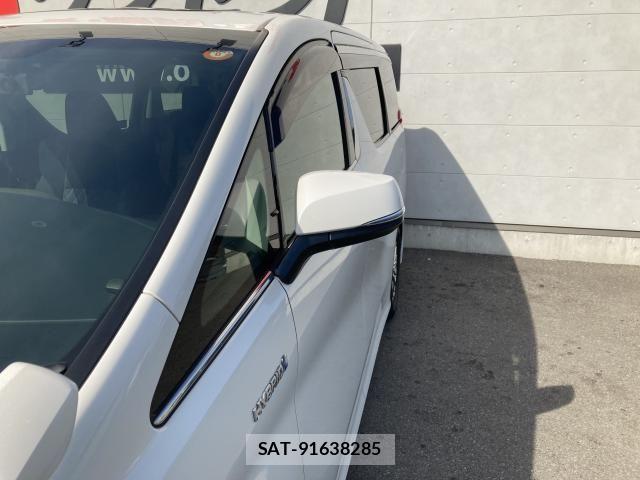 Toyota ALPHARD HYBRID 2018-03 8523402-9
