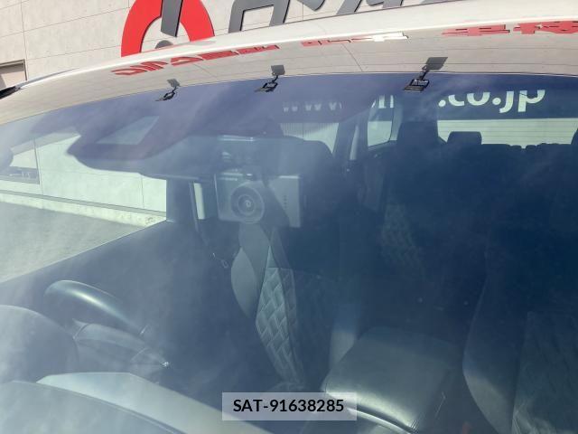 Toyota ALPHARD HYBRID 2018-03 8523402-10