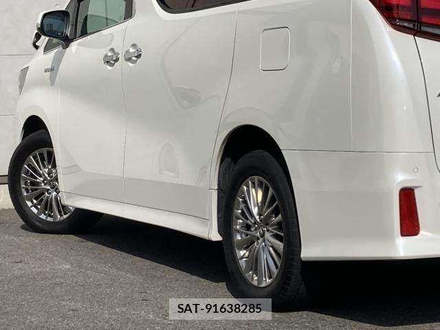 Toyota ALPHARD HYBRID 2018-03 8523402-13