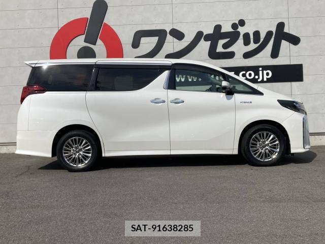 Toyota ALPHARD HYBRID 2018-03 8523402-18