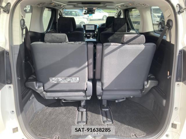 Toyota ALPHARD HYBRID 2018-03 8523402-27