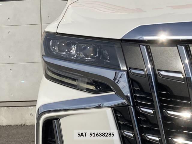Toyota ALPHARD HYBRID 2018-03 8523402-5