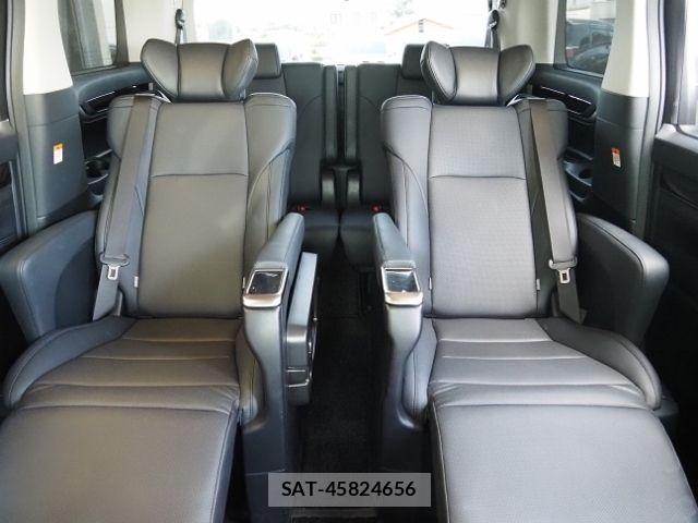 Toyota ALPHARD HYBRID 2023-03 8561060-12