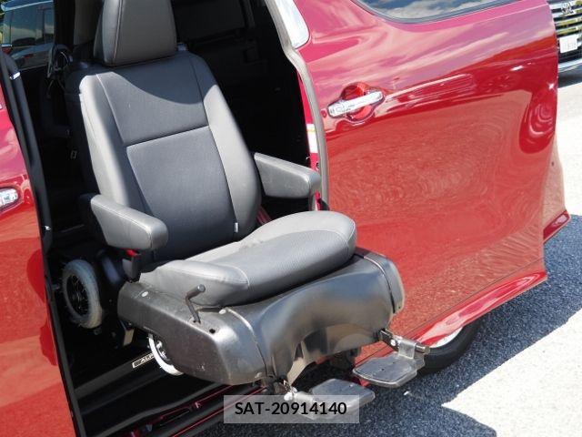 Toyota ALPHARD HYBRID 2021-12 8561061-9