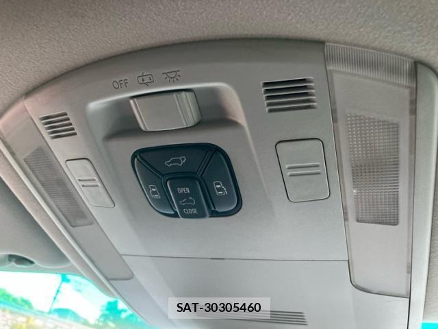 Toyota ALPHARD HYBRID 2013-10 8561070-22