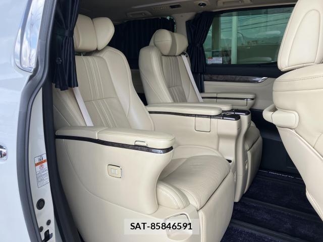 Toyota ALPHARD HYBRID 2021-02 8561066-15