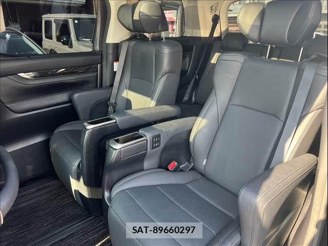 Toyota ALPHARD HYBRID 2022-03 8561059-15