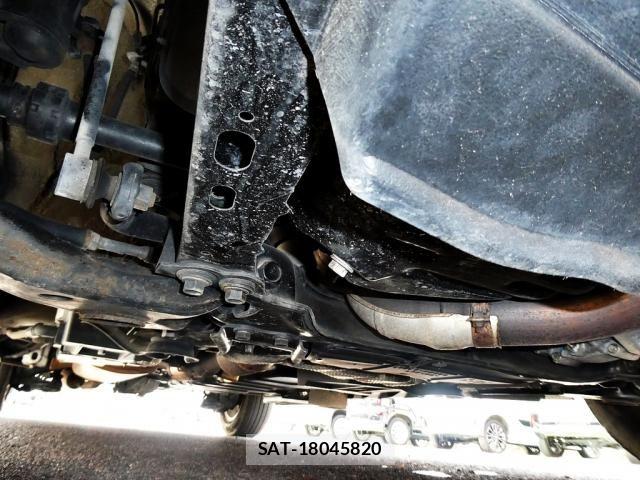 Toyota ALPHARD HYBRID 2012-07 8561068-20