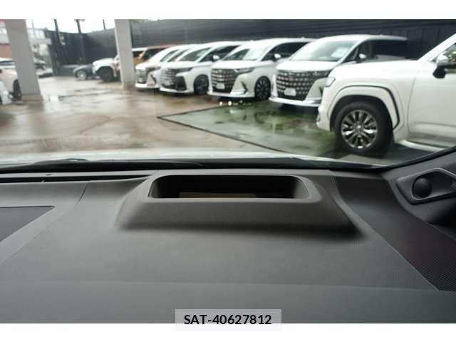 Toyota ALPHARD HYBRID 2025-11 8561058-18