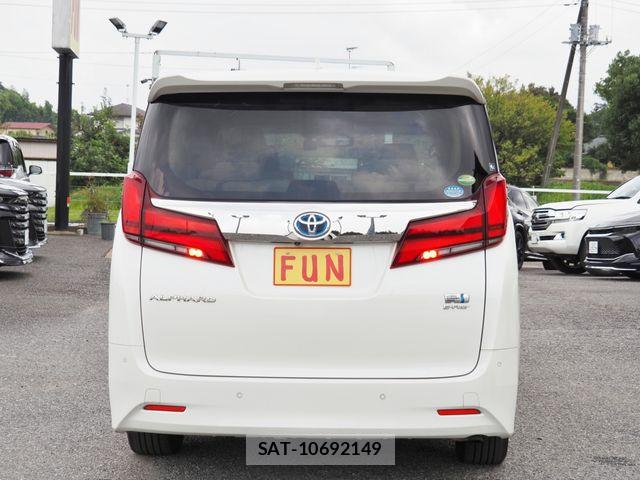 Toyota ALPHARD HYBRID 2019-09 8561067-6