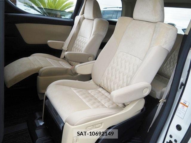 Toyota ALPHARD HYBRID 2019-09 8561067-8