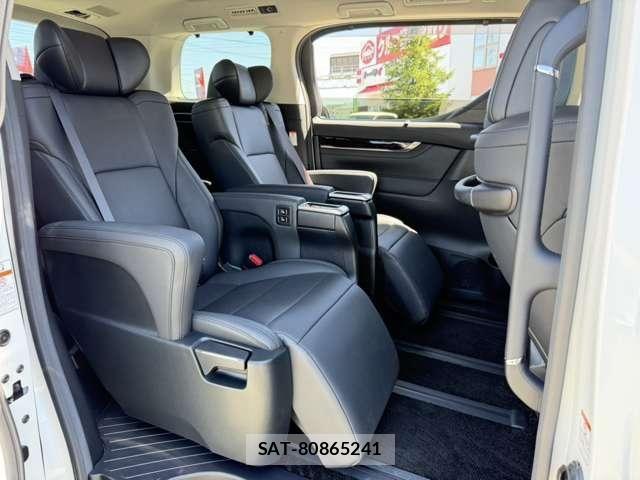 Toyota ALPHARD HYBRID 2020-10 8561062-12