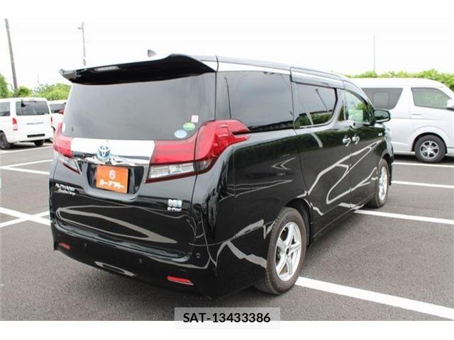 Toyota ALPHARD HYBRID 2017-08 8625701-11