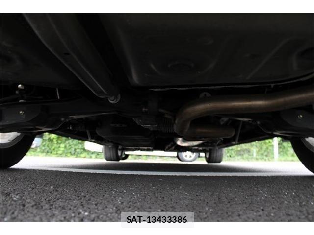 Toyota ALPHARD HYBRID 2017-08 8625701-25