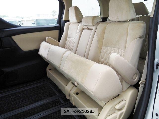 Toyota ALPHARD HYBRID 2021-10 8625696-12