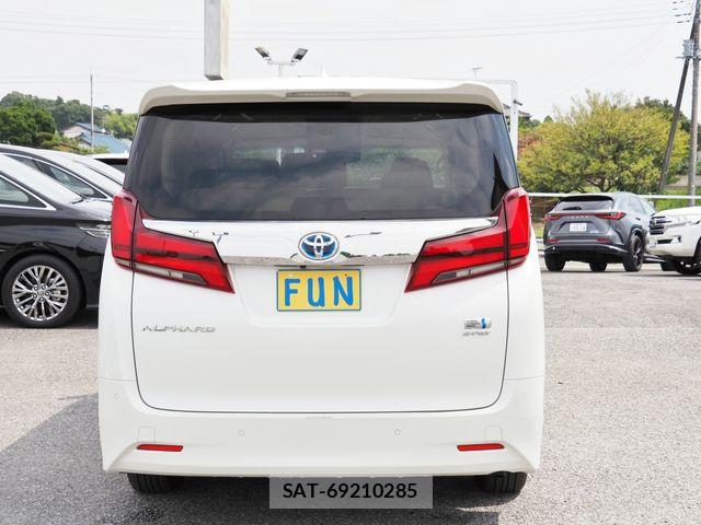Toyota ALPHARD HYBRID 2021-10 8625696-6