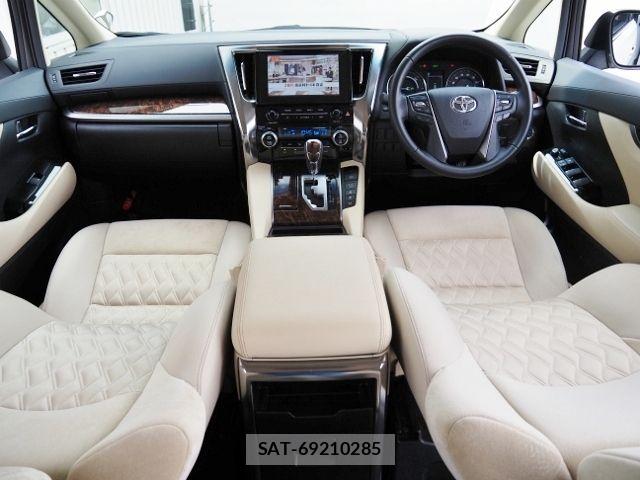 Toyota ALPHARD HYBRID 2021-10 8625696-8
