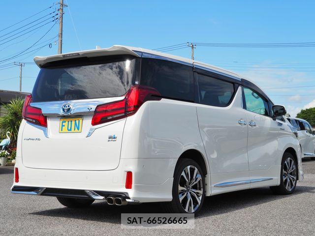 Toyota ALPHARD HYBRID 2021-05 8625693-4