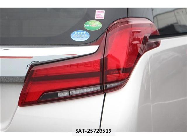 Toyota ALPHARD HYBRID 2018-07 8625699-12