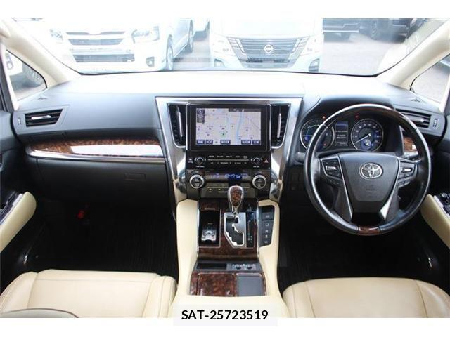 Toyota ALPHARD HYBRID 2018-07 8625699-17