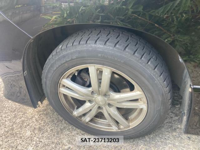 Toyota ALPHARD HYBRID 2012-02 8657901-8