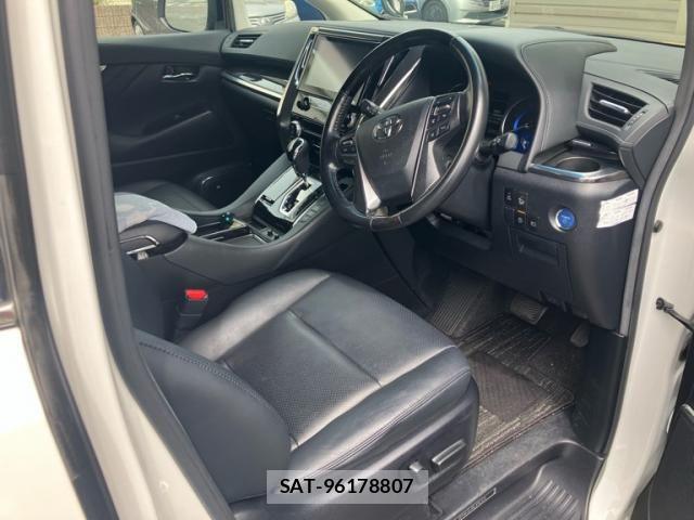 Toyota ALPHARD HYBRID 2019-07 8657891-8