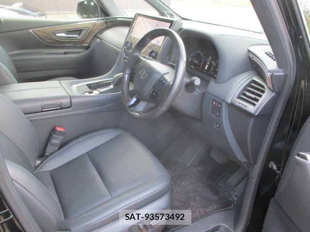 Toyota ALPHARD HYBRID 2025-03 8657882-1