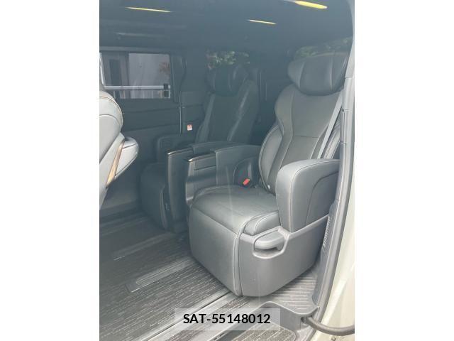 Toyota ALPHARD HYBRID 2024-06 8657884-14