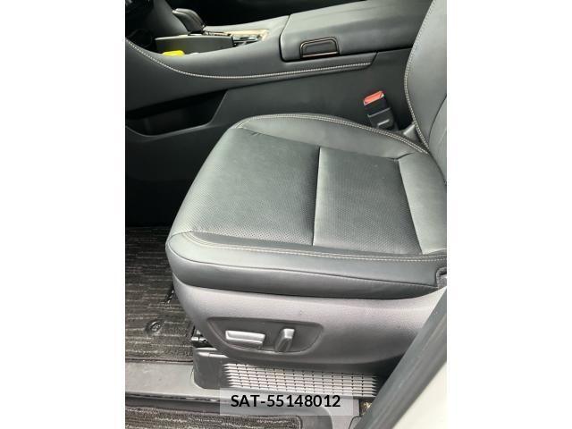 Toyota ALPHARD HYBRID 2024-06 8657884-17