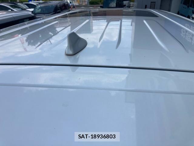 Toyota ALPHARD HYBRID 2018-06 8657890-7
