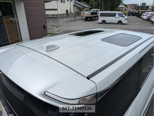 Toyota ALPHARD HYBRID 2024-05 8657881-9