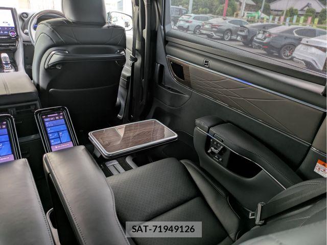 Toyota ALPHARD HYBRID 2024-05 8657881-19