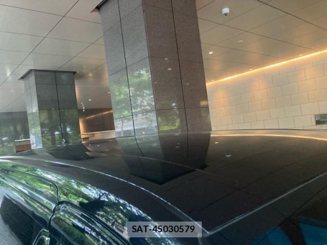 Toyota ALPHARD HYBRID 2018-12 8657887-9