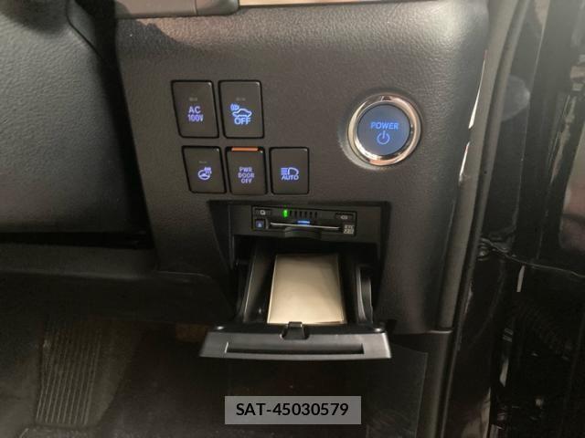 Toyota ALPHARD HYBRID 2018-12 8657887-21