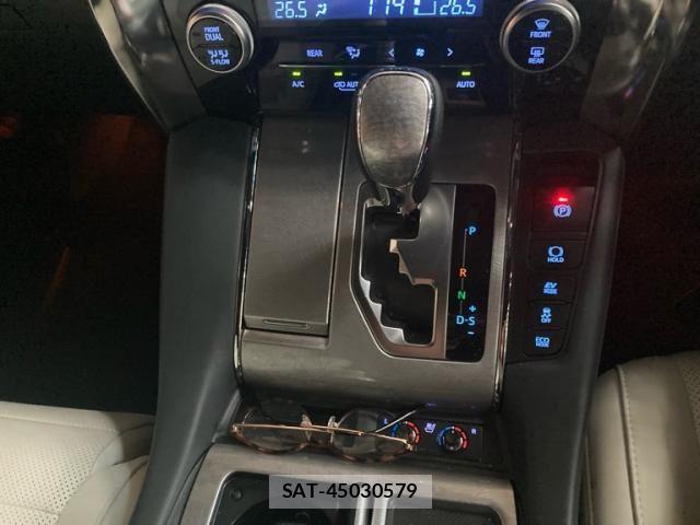 Toyota ALPHARD HYBRID 2018-12 8657887-24