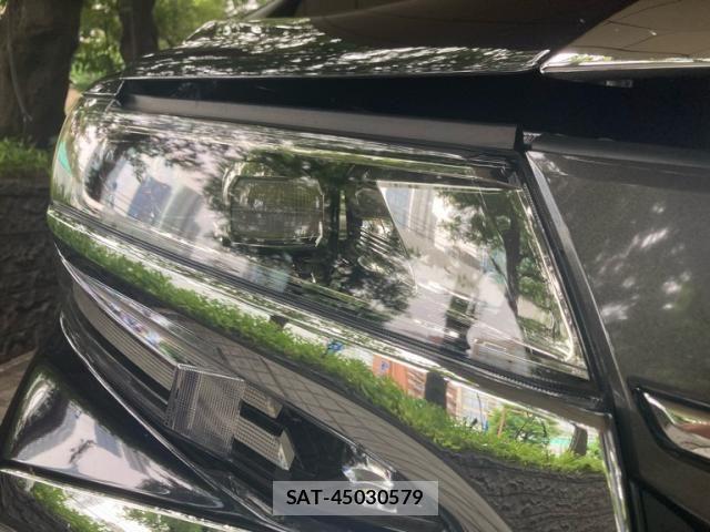 Toyota ALPHARD HYBRID 2018-12 8657887-7