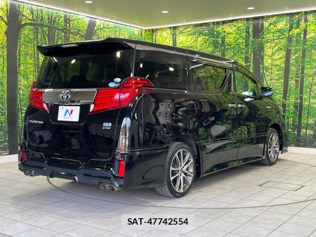 Toyota ALPHARD HYBRID 2017-11 8657893-17
