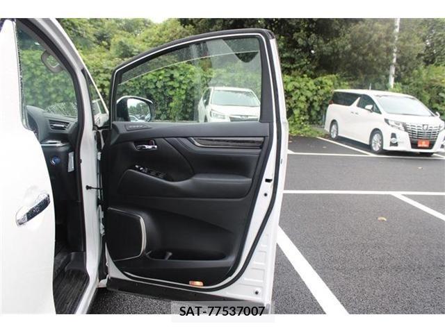 Toyota ALPHARD HYBRID 2021-12 8657889-26